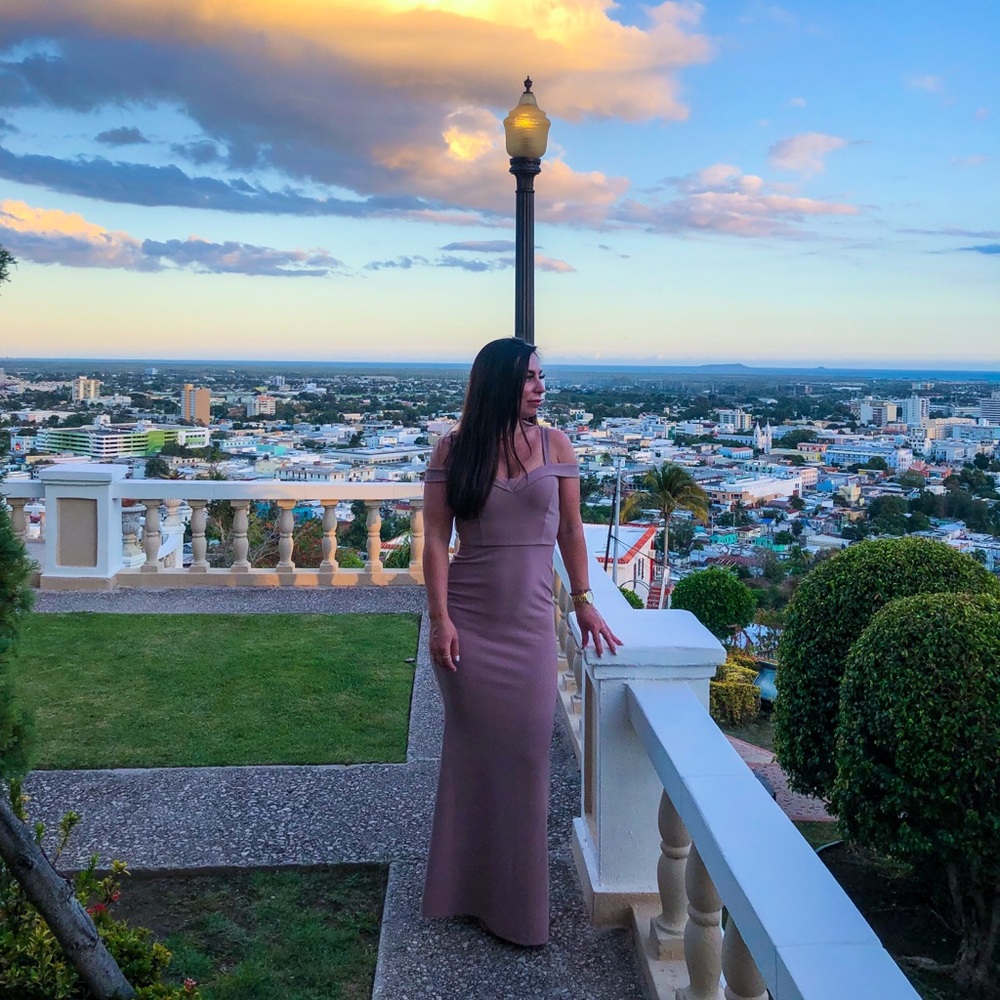 Meet your Posher, Lauren💋